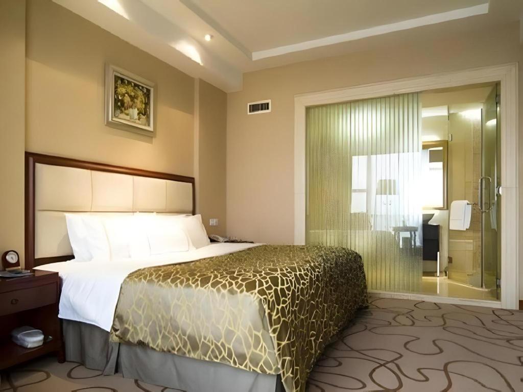 Nanchang Galactic Peace International Hotel Extérieur photo