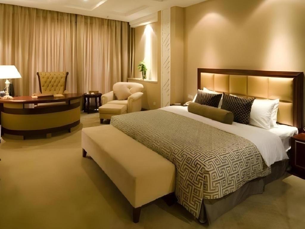 Nanchang Galactic Peace International Hotel Extérieur photo