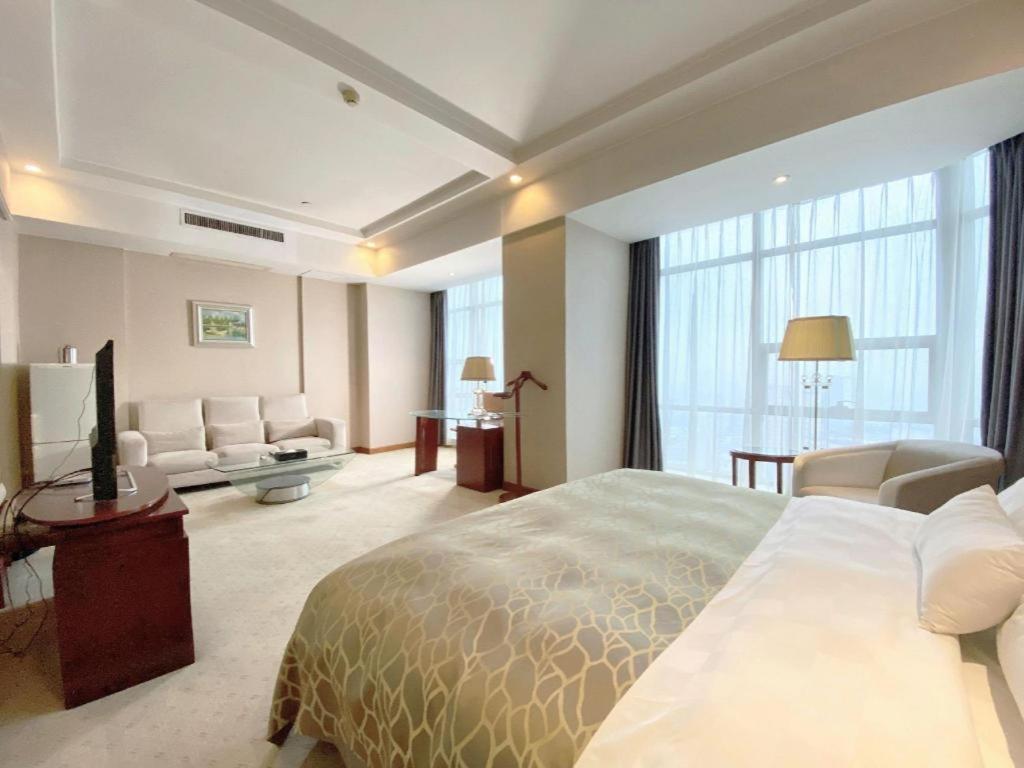 Nanchang Galactic Peace International Hotel Extérieur photo