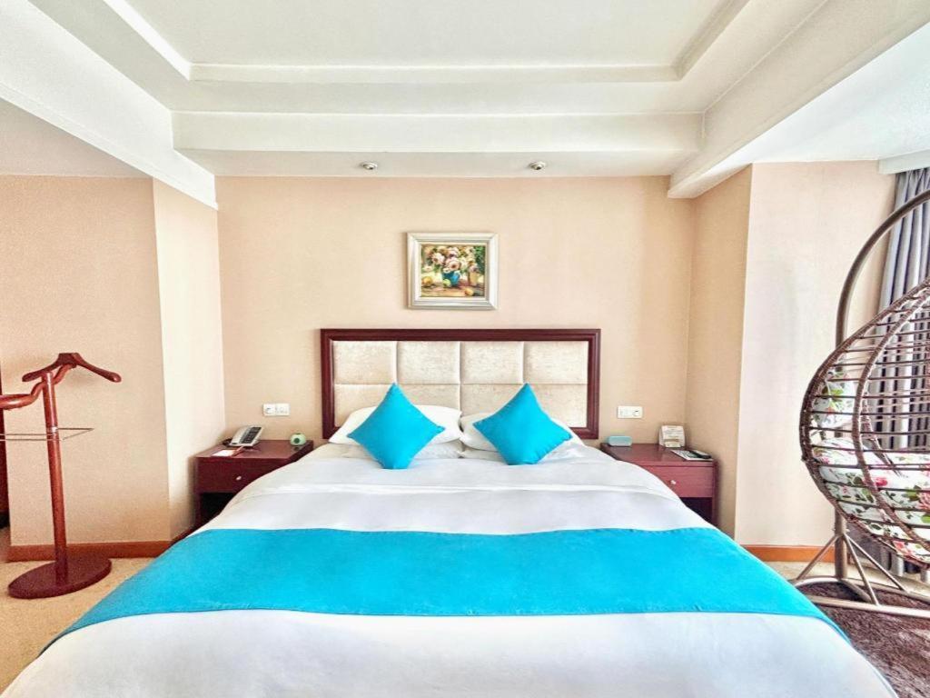 Nanchang Galactic Peace International Hotel Extérieur photo