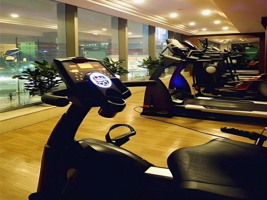 Nanchang Galactic Peace International Hotel Extérieur photo